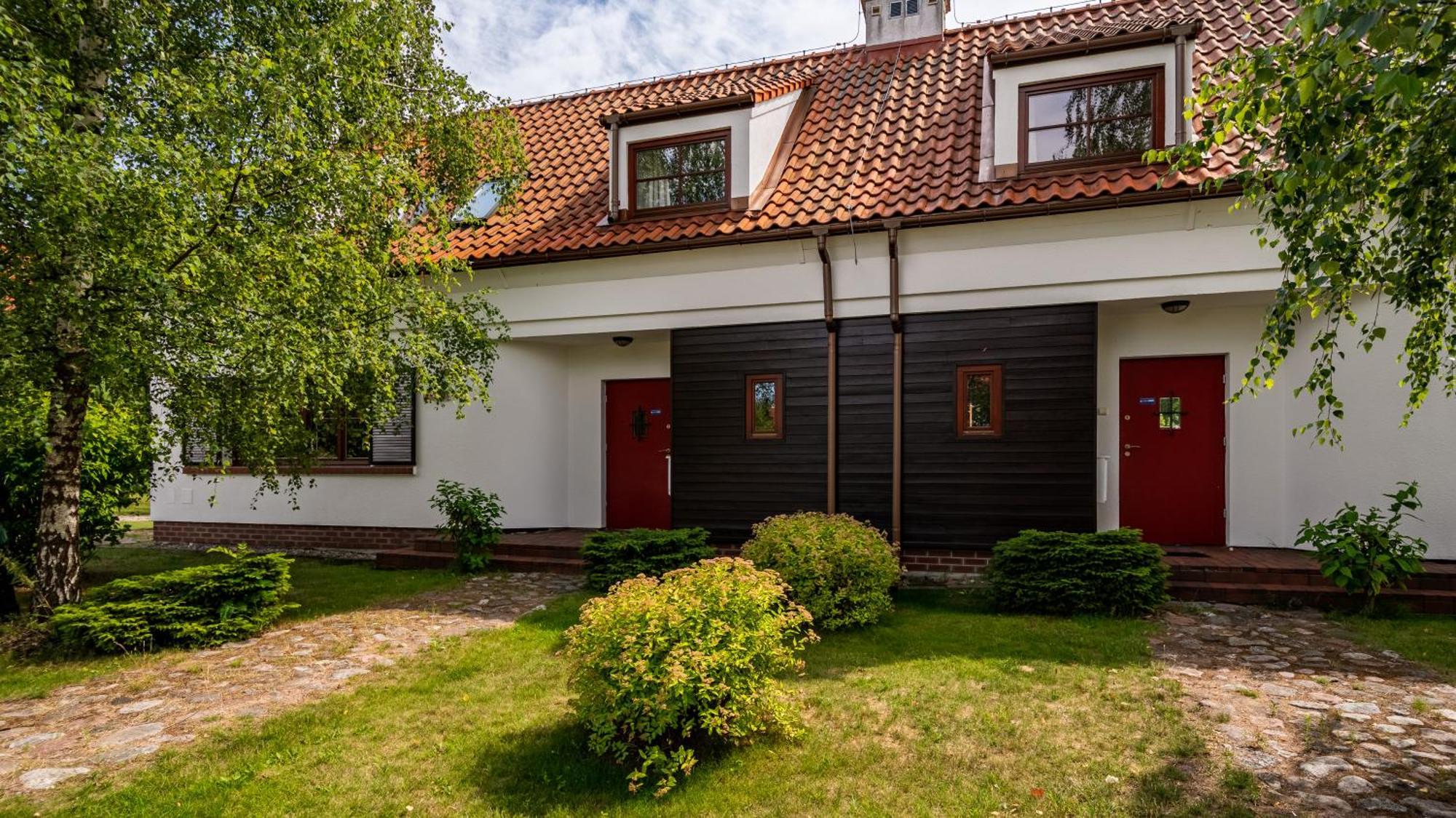 Domy Nad Jeziorem Sun & Snow Osada Zamkowa Pasym Exterior foto